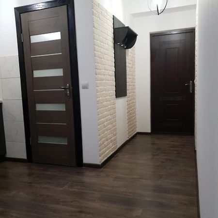 Travel station apartment Ivano-Frankivsk Esterno foto