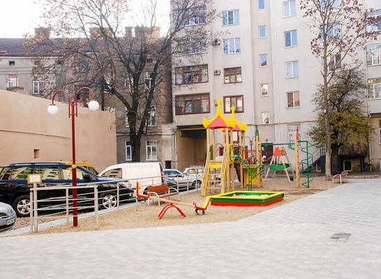 Travel station apartment Ivano-Frankivsk Esterno foto